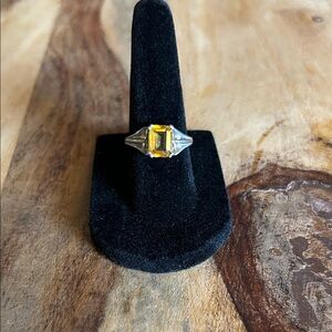 Elegant Yellow Emerald-Cut Crystal Ring - Sterling Silver
